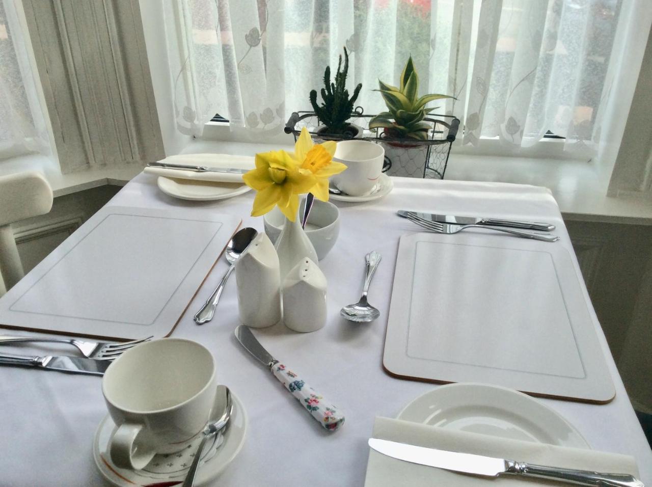 Southlands Guest House York Luaran gambar