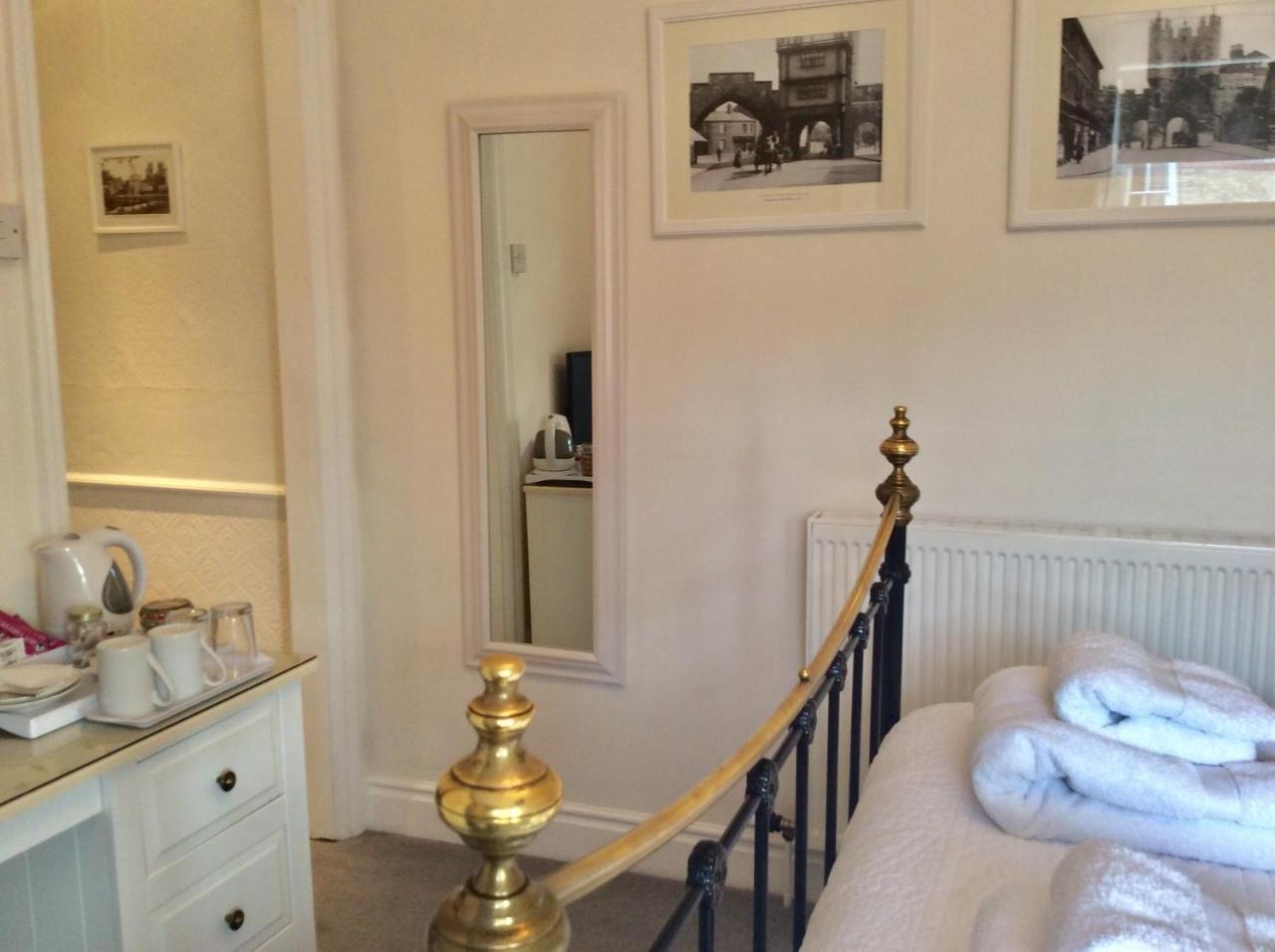 Southlands Guest House York Luaran gambar